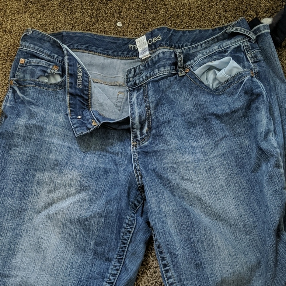 Maurice's 22L Jeans- Like new!